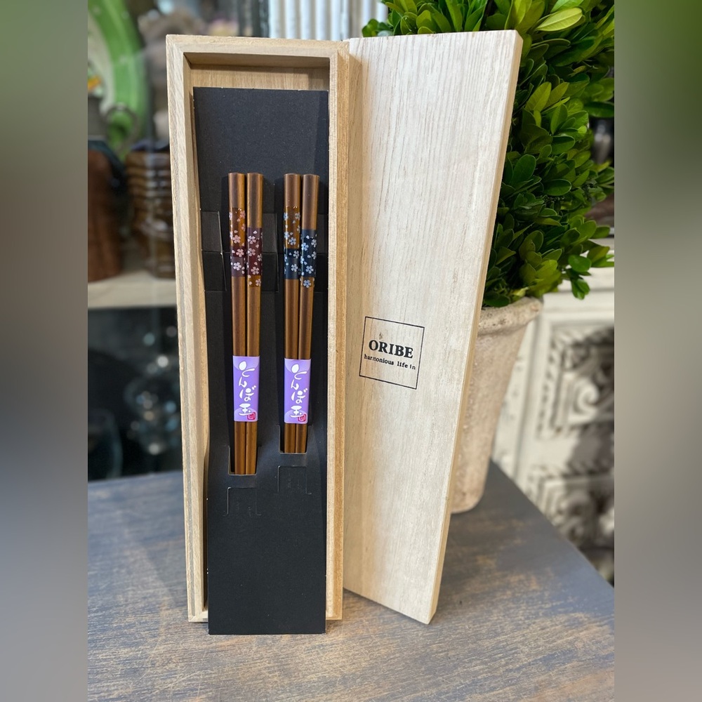 Oribe 2 pairs Japanese chopsticks new with gift box
